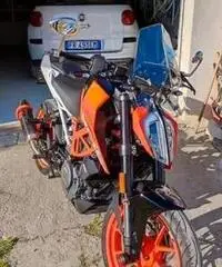 KTM 390 Duke KTM 390 Duke