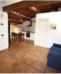 Appartamento in Affitto a 550€ - Lucca