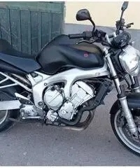 Yamaha FZ6