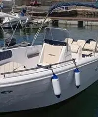 Barca 6 mt Yamaha 40/70 no patente