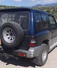 MITSUBISHI Pajero ('82-'00) - 2001