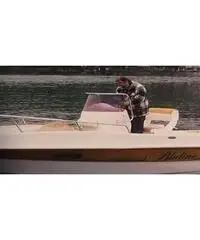 Barca Blueline 5.50 - Honda 90 CV - Carrello omol Barca Blueline 5.50 - Honda 90 CV - Carrello omol