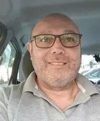 Uomo italiano 50 anni tuttofare e automunito Uomo italiano 50 anni tuttofare e automunito