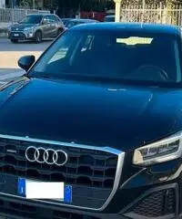 AUDI Q2 2.0 35 TDI 150CV Business ANNO 2021 AUDI Q2 2.0 35 TDI 150CV Business ANNO 2021