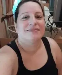 Donna Seria automunita cerco lavoro settembre Donna Seria automunita cerco lavoro settembre