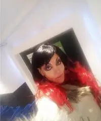 CERCO RAGAZZO CHE MI PORTI IN GIRO IN MOTO....