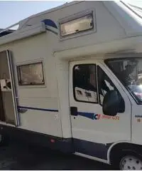 Camper 6 posti super accessoriato Camper 6 posti super accessoriato