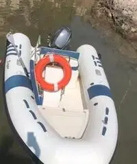 Gommone Legar 330 con motore Yamaha 15 cv Gommone Legar 330 con motore Yamaha 15 cv