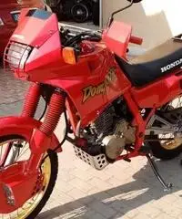 Honda nx 650 dominator