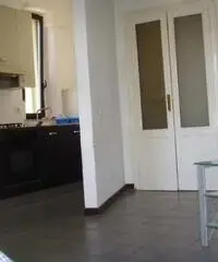 Novara: Appartamento Bilocale Novara: Appartamento Bilocale