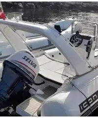 Gommone icon Gommone icon