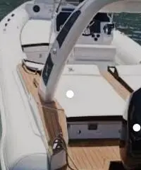 Gommone icon Gommone icon