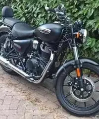 Moto Royal Enfield Meteor 350 Moto Royal Enfield Meteor 350