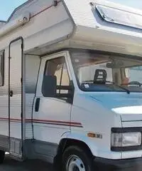 Camper arca freccia fiat 1.9 td del 1991 5 posti Camper arca freccia fiat 1.9 td del 1991 5 posti