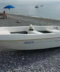 Allegra 3,70 con motore Honda usato poche volte Allegra 3,70 con motore Honda usato poche volte