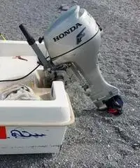 Allegra 3,70 con motore Honda usato poche volte Allegra 3,70 con motore Honda usato poche volte