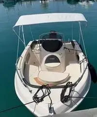 As marine 570 anno 2022 ( tutto in garanzia)